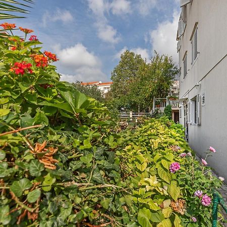 Apartment Ive Mlini Esterno foto