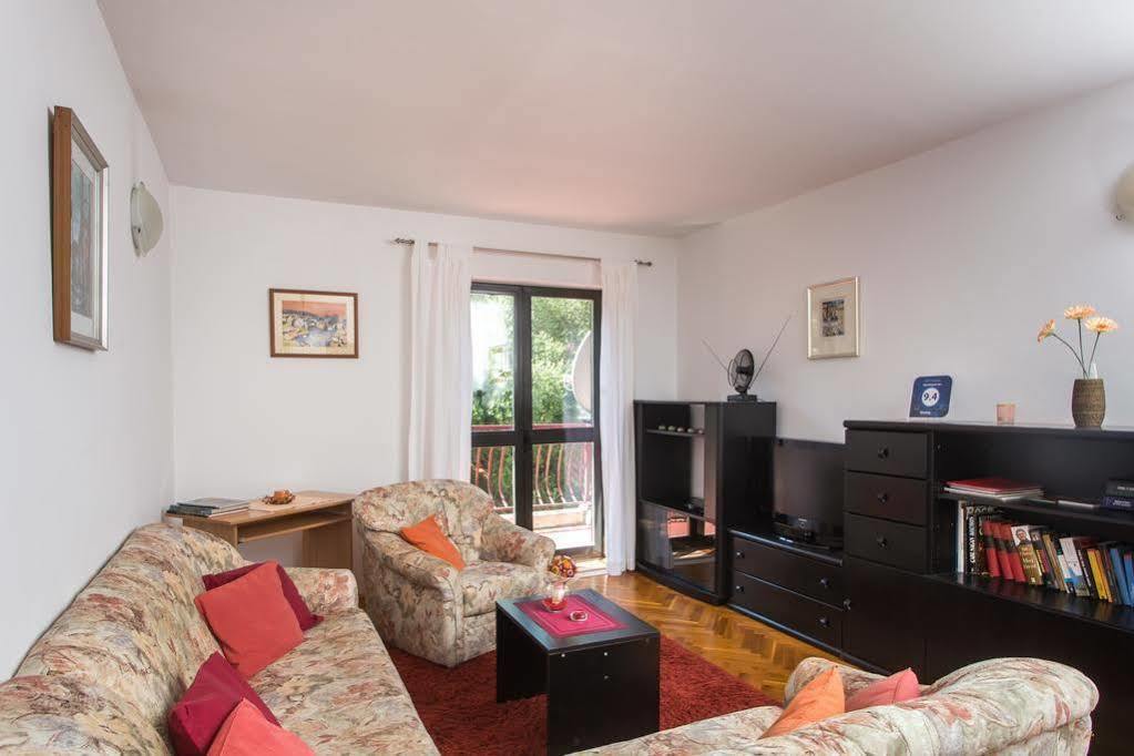 Apartment Ive Mlini Esterno foto